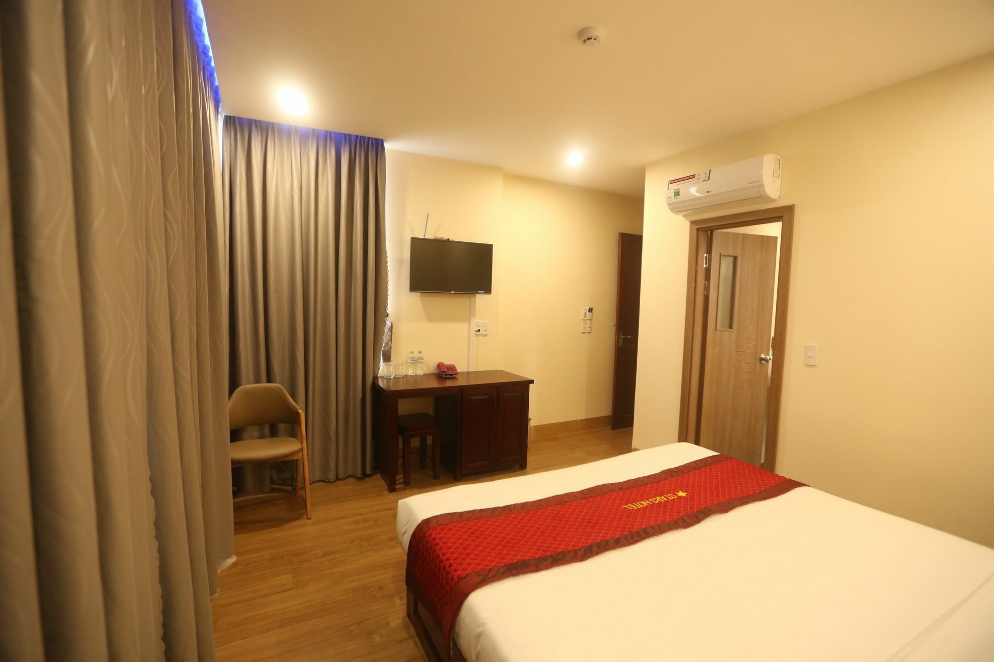 Stars Hotel Đà Nẵng Kültér fotó